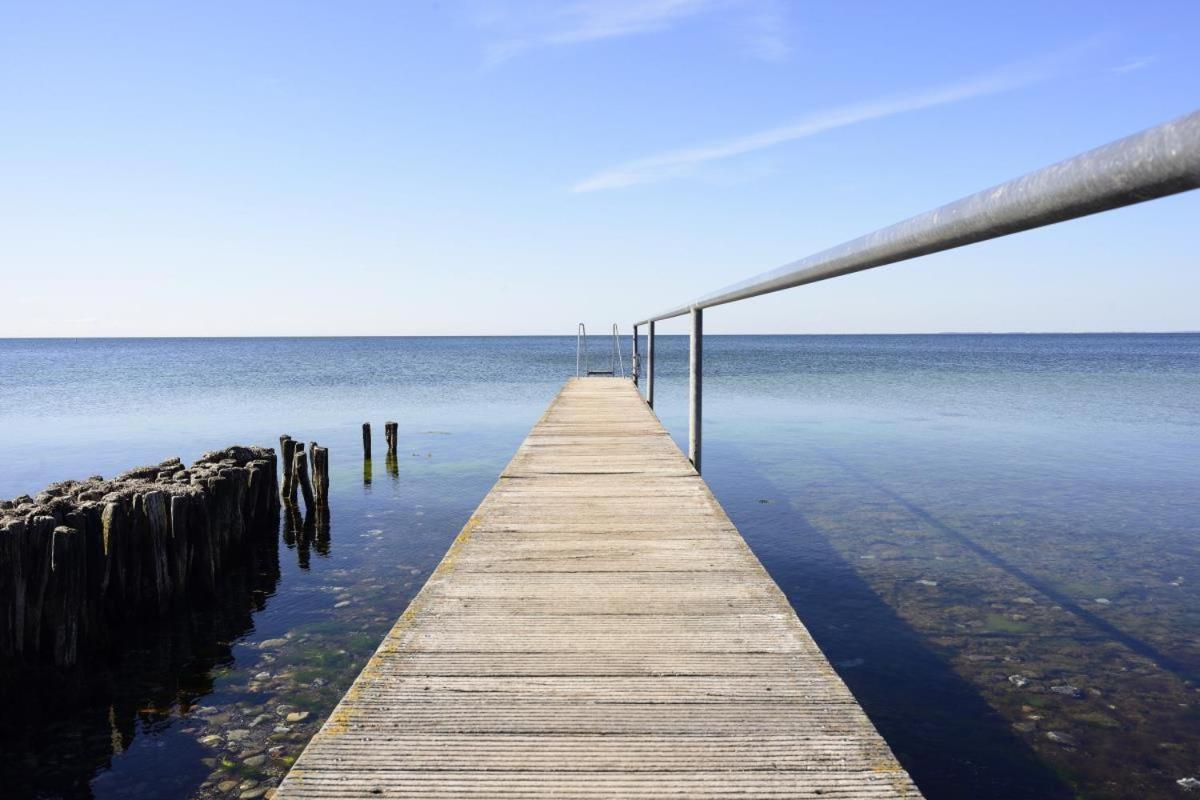 Ihr Sonnendeck In Staberdorf - Mit 180° Meerblick エクステリア 写真